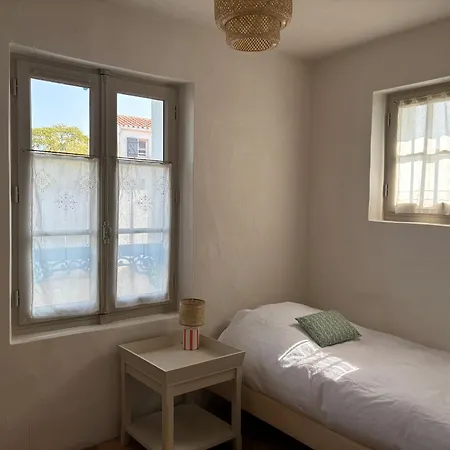 Maison Noirmoutrine Confortable Pour 7 Pers Avec Jardin Et Parking - Fr-1-823-152 نوارموتيير أون ليل
